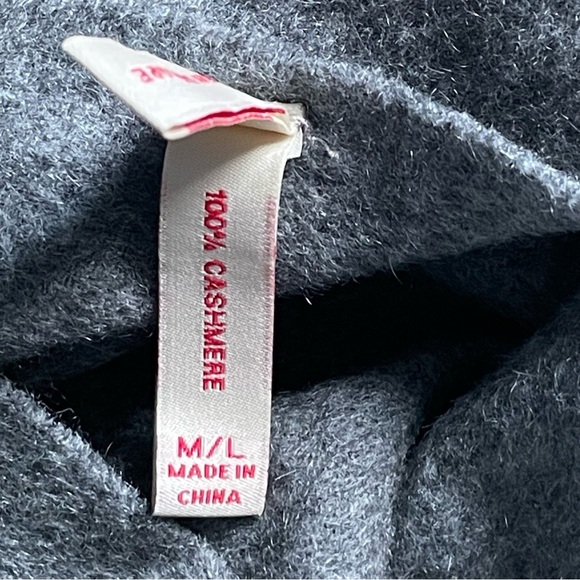 New! Red Envelope 100% cashmere Poncho dark gray nwot 47130 - Picture 10 of 16
